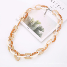 Fabricant New Trend Resin Link Jewelry for Women Fashion Fashion Long Acrylique Chain Collier